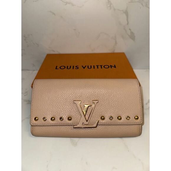 Louis Vuitton Wallet in Light Pink - Excellent Condition - Picture 3 of 8